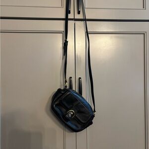 Coach F25150 Black Leather Camera Shoulder Bag Authentic 9"x7" Crossbody